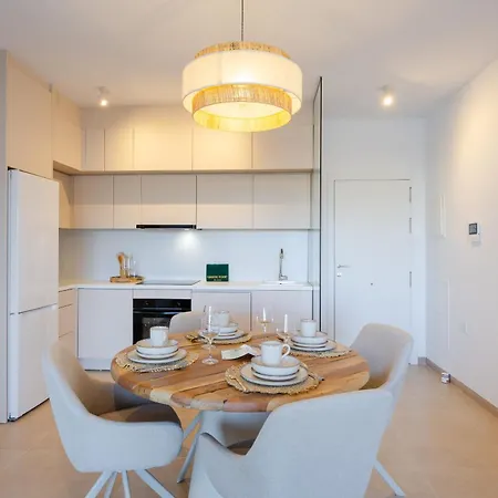 Appartamento Paradise - Beautiful With Pool View