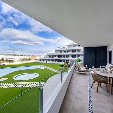 Paradise - Beautiful With Pool View *
